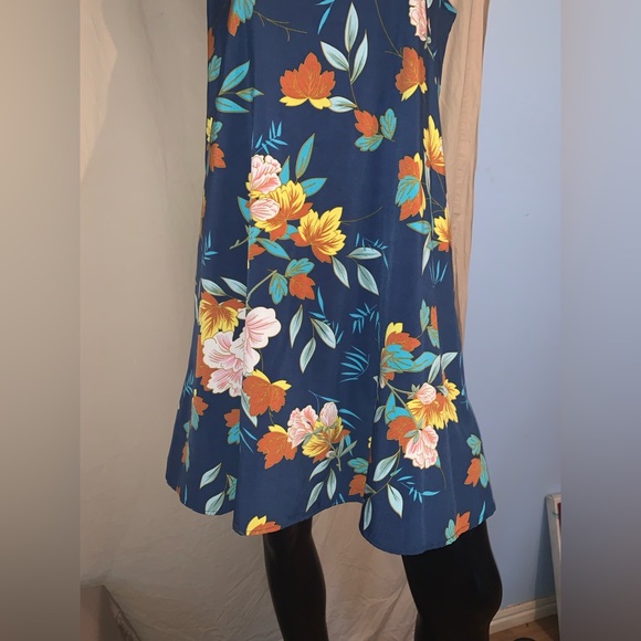 Host Pick 🌻 SES halter neck mini dress - Picture 10 of 10